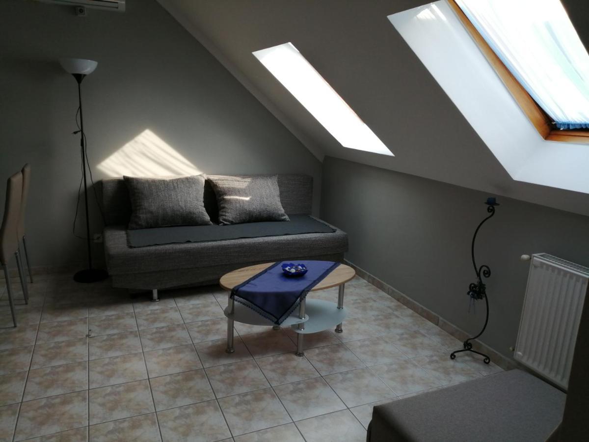 Apartman Pavai Hajduszoboszlo Exterior photo